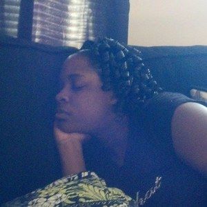 Meet your Posher, Demetria